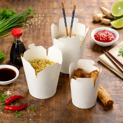 26oz Medium White Noodle Boxes by CATERWISE